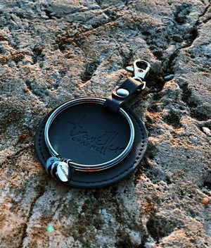 Key Chain - Black - traveller charms (Lukas Schmitz)